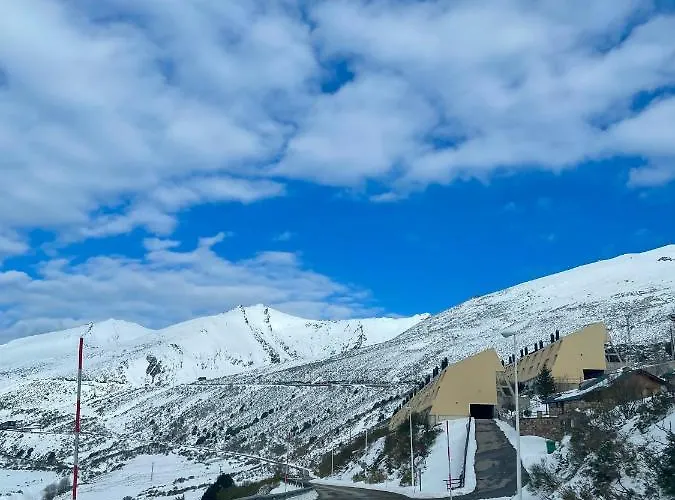 公寓 En Estacion De Esqui Y Montana Alto Campoo